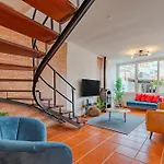 Oasis House * Setúbal