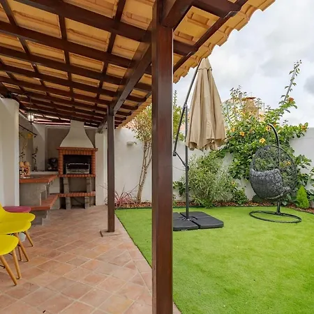 Oasis House * Σετούμπαλ